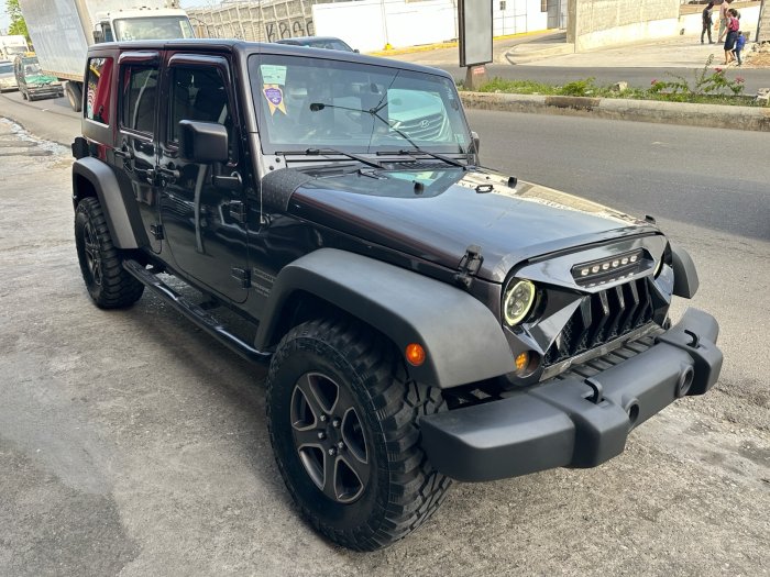 2017 JEEP WRANGLER UNLIMITED SPORT