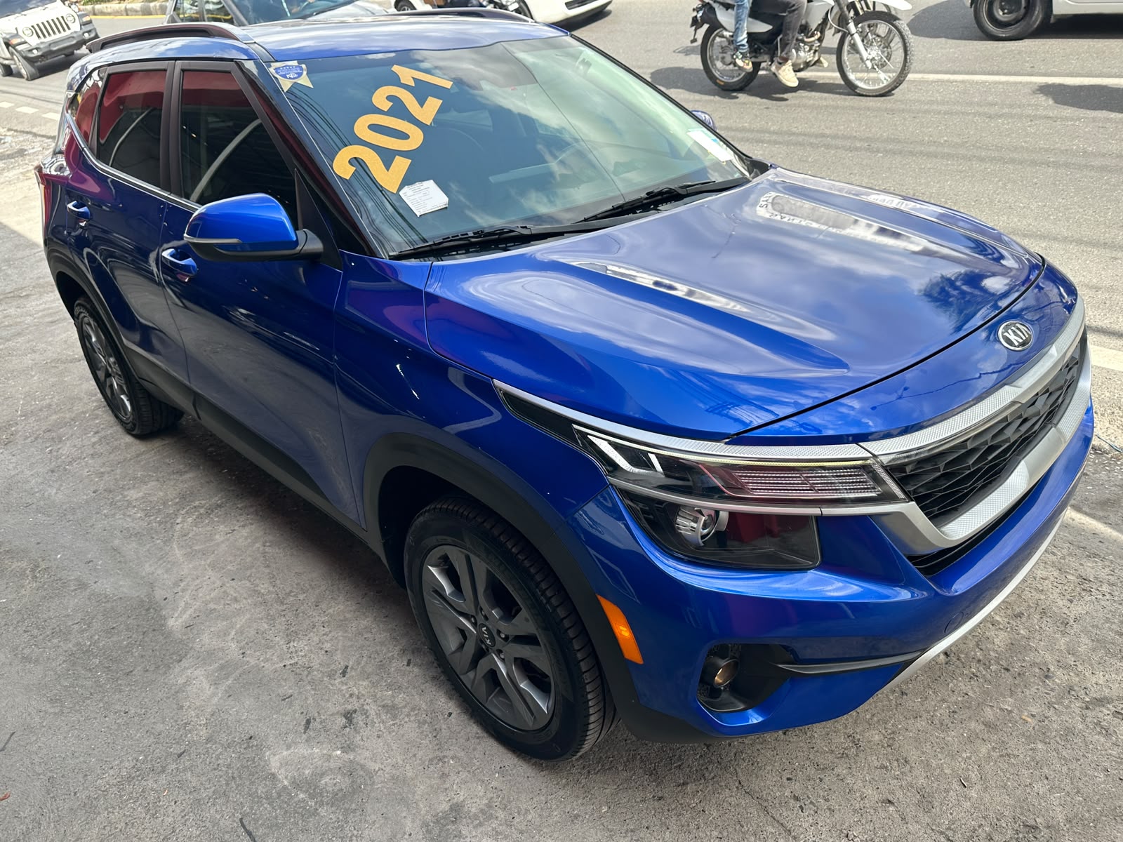 2021 KIA SELTOS S
