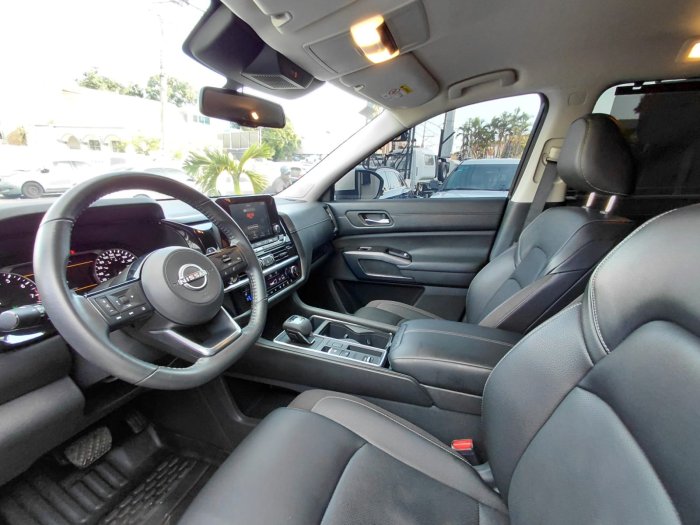 Foto 5 de 2023 NISSAN PATHFINDER