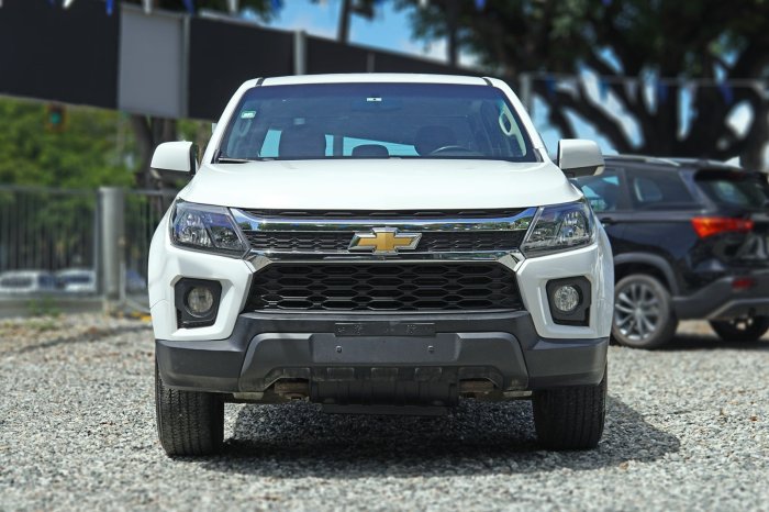 Foto 3 de 2023 CHEVROLET COLORADO