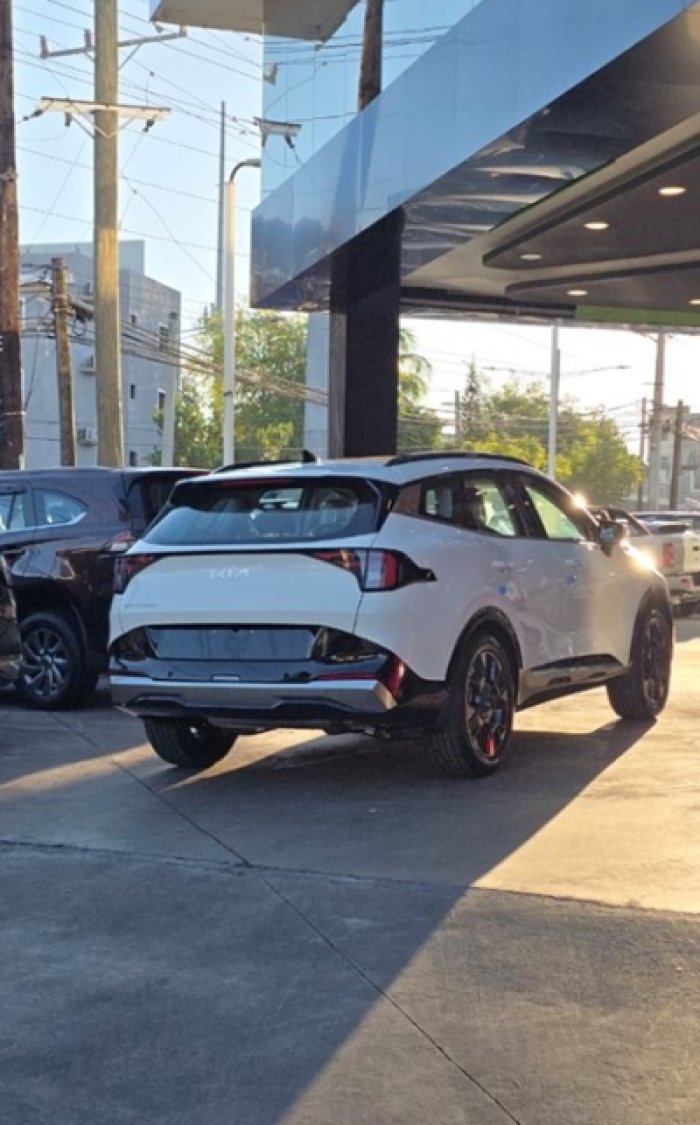 Foto 8 de 2027 KIA SPORTAGE LUXURY