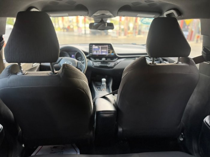 Foto 6 de 2019 Toyota C- HR