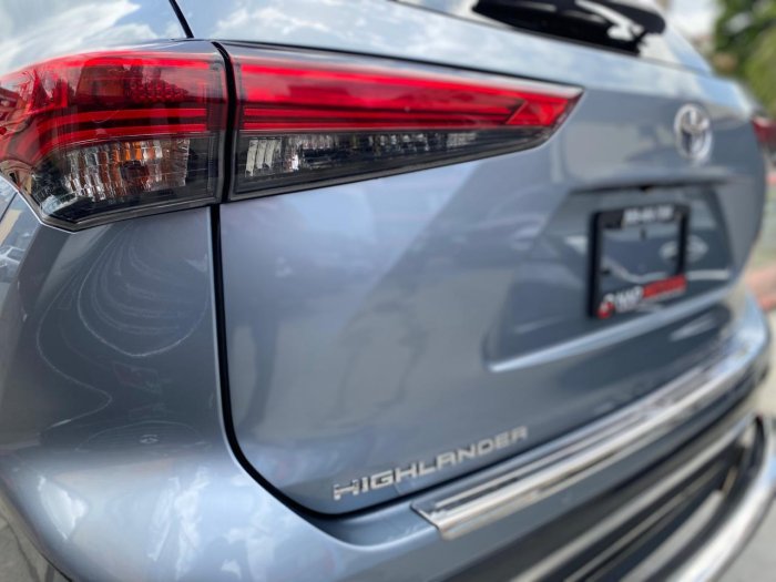 Foto 6 de 2020 Toyota HIGLANDER LIMITED 4X4