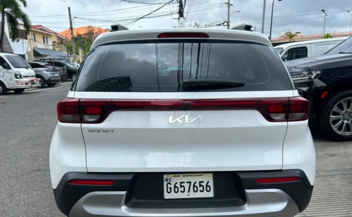 Foto 8 de 2023 KIA SONET