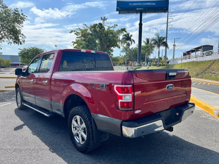 Foto 4 de 2020 FORD F 150 XLT