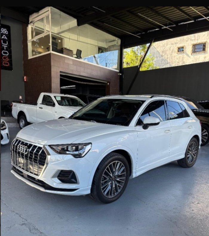 2021 AUDI Q3