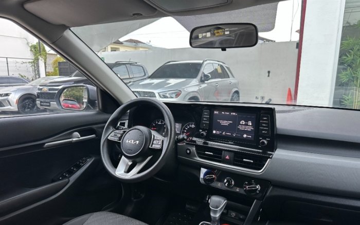 Foto 5 de 2023 KIA SELTOS EX