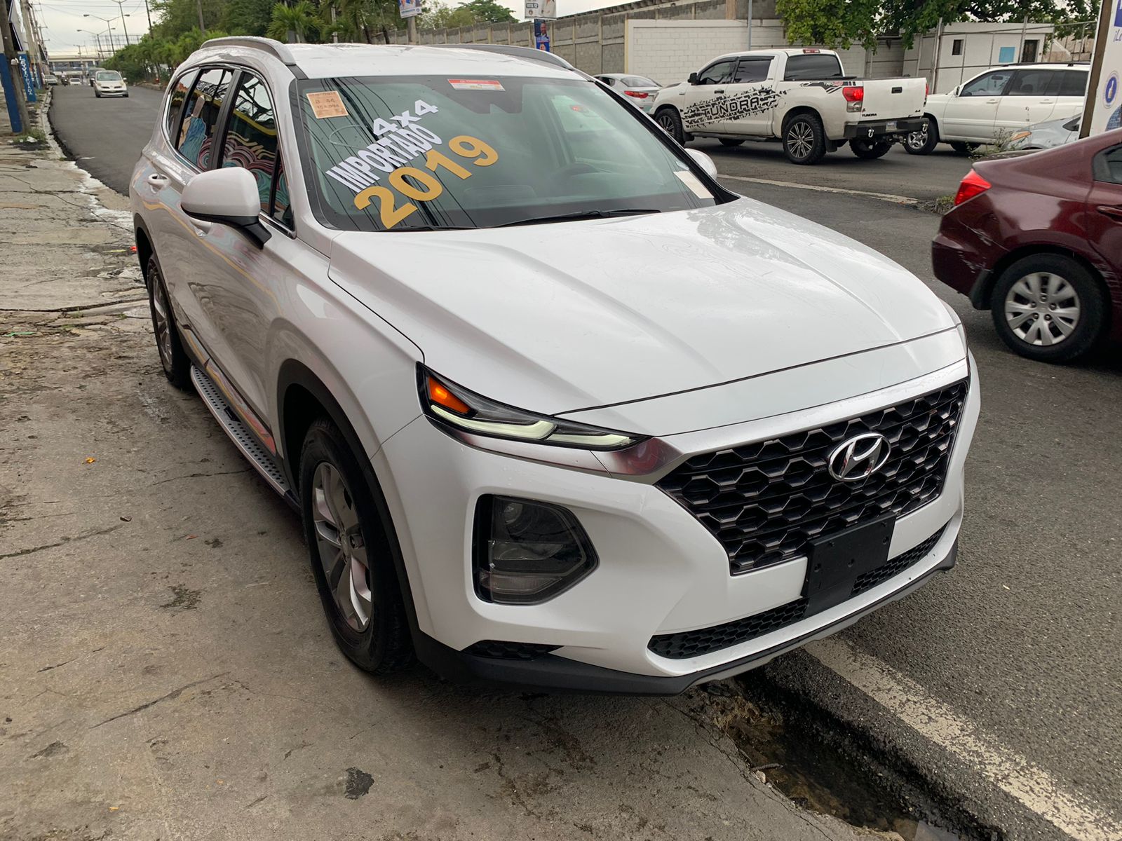 2019 HYUNDAI SANTA FE SE