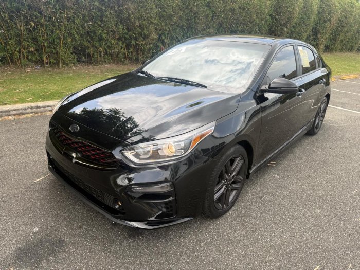 Foto 3 de 2021 KIA FORTE GT LINE