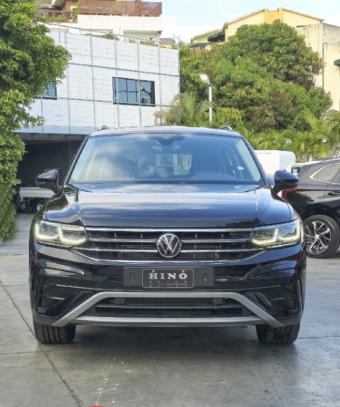 Foto 2 de 2023 VOLKSWAGEN TIGUAN ALL SPACE ELEGANCE