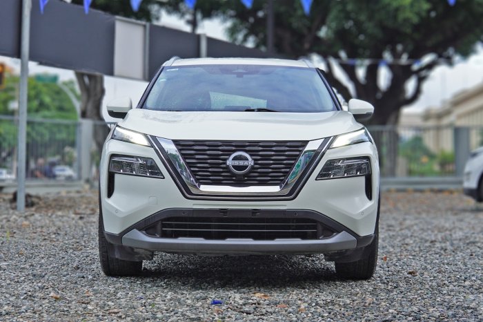 Foto 8 de 2023 NISSAN X TRAIL