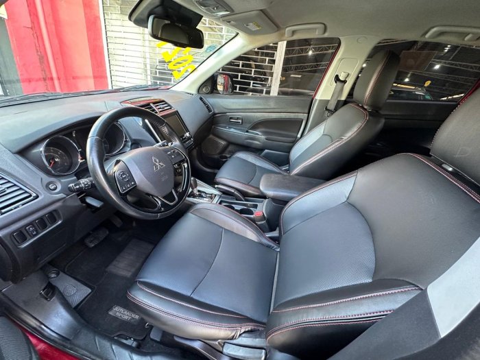 Foto 8 de 2021 MITSUBISHI OUTLANDER