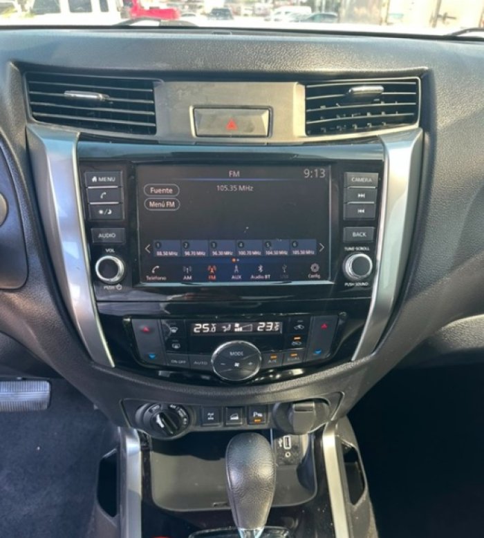 Foto 6 de 2024 NISSAN FRONTIER LE 4X4
