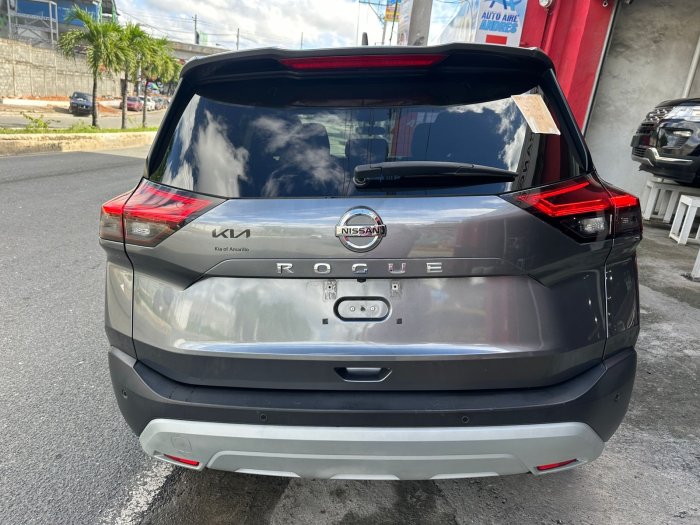 Foto 5 de 2021 NISSAN ROGUE S