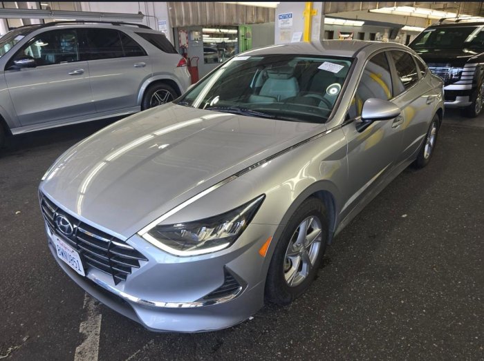 Foto 3 de 2021 HYUNDAI SONATA