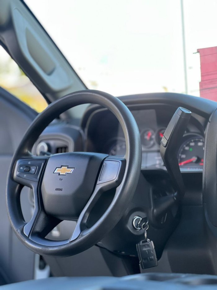 Foto 15 de 2021 CHEVROLET SILVERADO