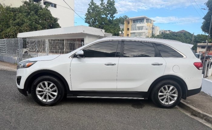 Foto 10 de 2018 KIA SORENTO