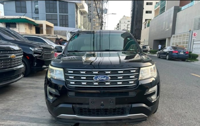 Foto 2 de 2017 FORD EXPLORER XLT