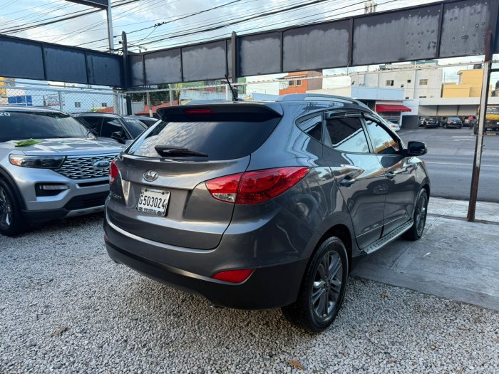 Foto 7 de 2015 HYUNDAI TUCSON SE