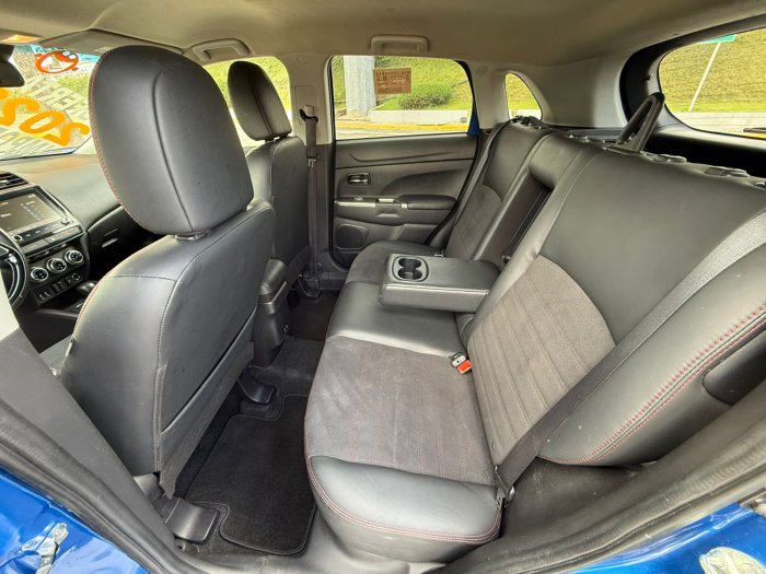 Foto 10 de 2022 MITSUBISHI OUTLANDER SPORT SE
