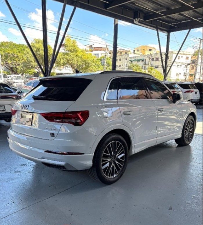 Foto 9 de 2021 AUDI Q3