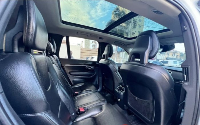 Foto 6 de 2018 VOLVO XC90