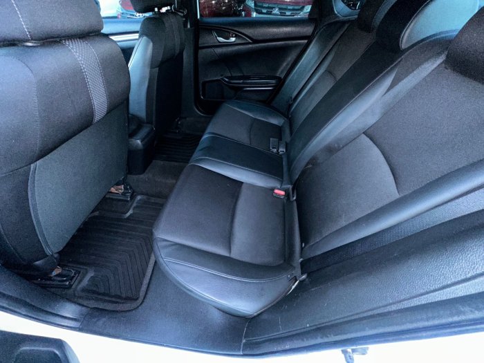 Foto 10 de 2021 Honda CIVIC SPORT