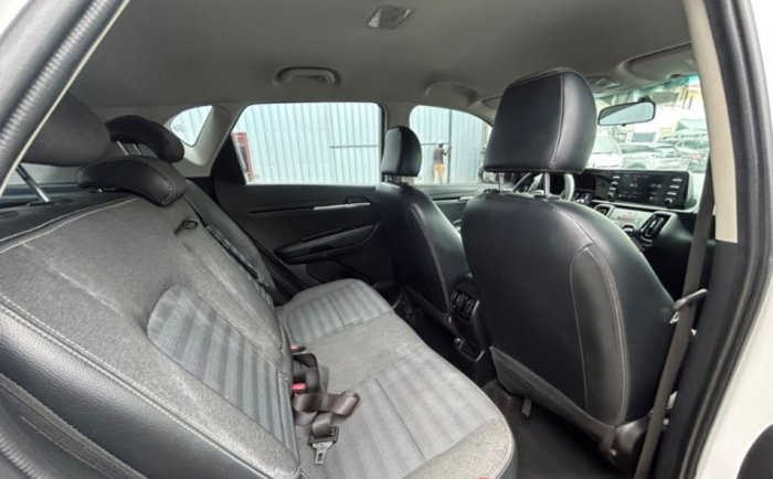 Foto 5 de 2023 KIA SONET