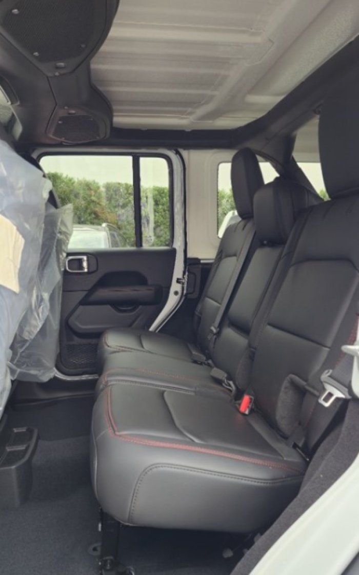 Foto 6 de 2026 JEEP WRANGLER UNLIMITED RUBICON