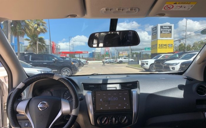 Foto 4 de 2020 NISSAN FRONTIER