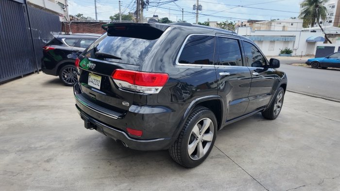 Foto 4 de 2015 JEEP GRAND CHEROKEE OVERLAND 4X4