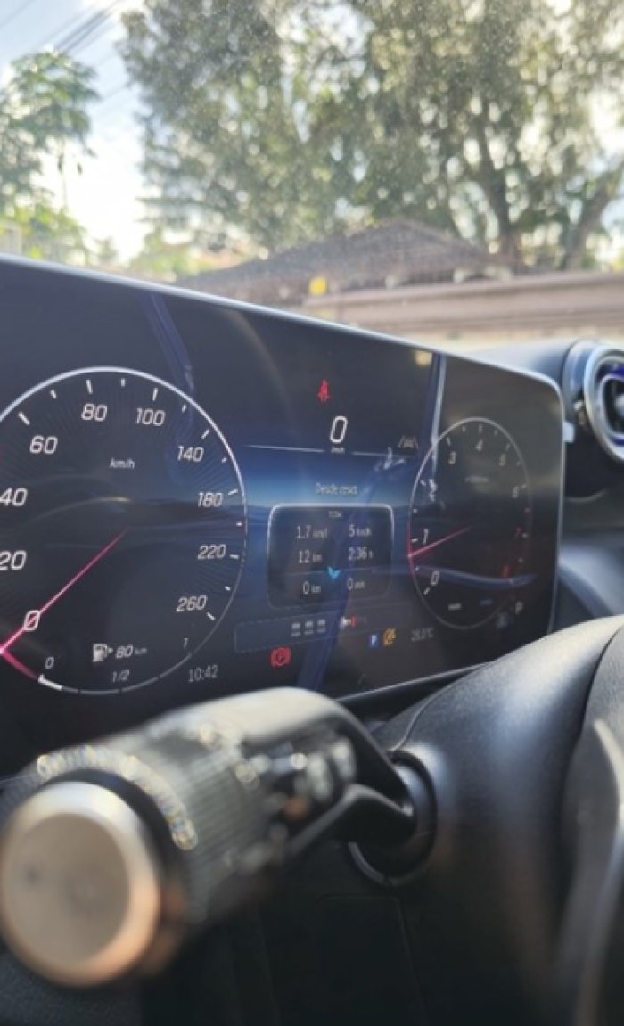 Foto 4 de 2025 MERCEDES-BENZ CLASE GLC 200