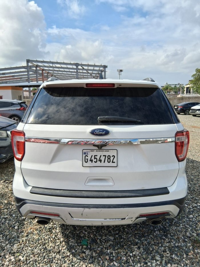 Foto 3 de 2018 FORD EXPLORER