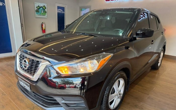 2020 NISSAN KICKS