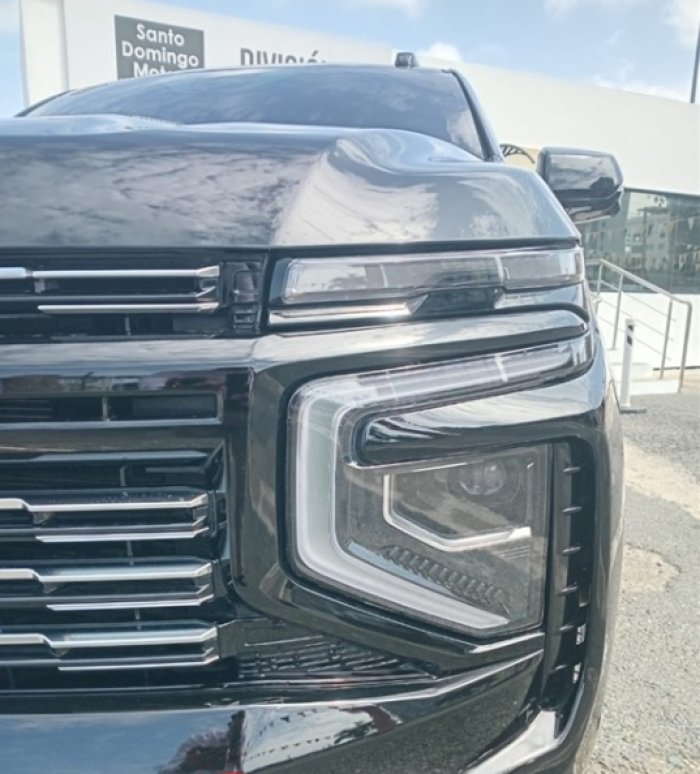 Foto 3 de 2025 CHEVROLET TAHOE HIGHCOUNTRY DURAMAX
