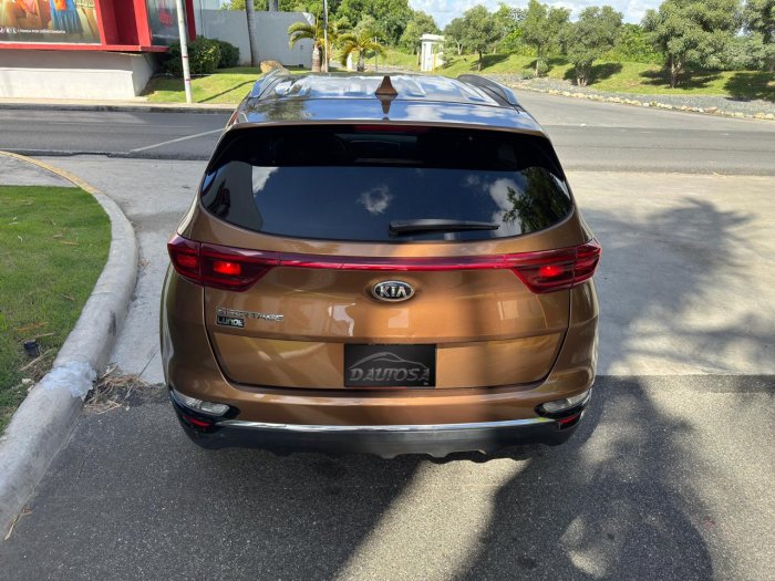 Foto 5 de 2020 KIA SPORTAGE LX