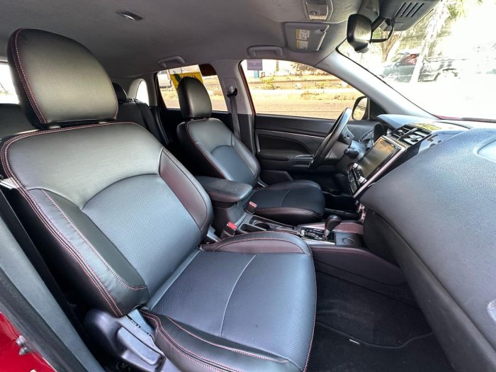 Foto 9 de 2021 MITSUBISHI OUTLANDER