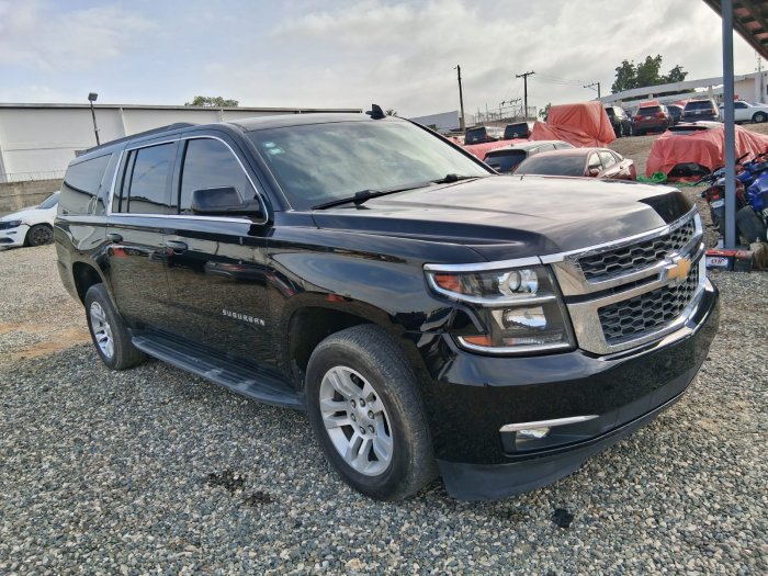 2018 CHEVROLET SUBURBAN LT