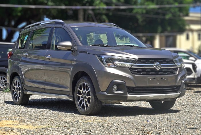 Foto 3 de 2024 SUZUKI XL7