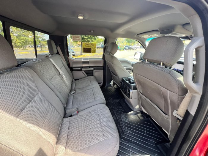 Foto 13 de 2020 FORD F 150 XLT
