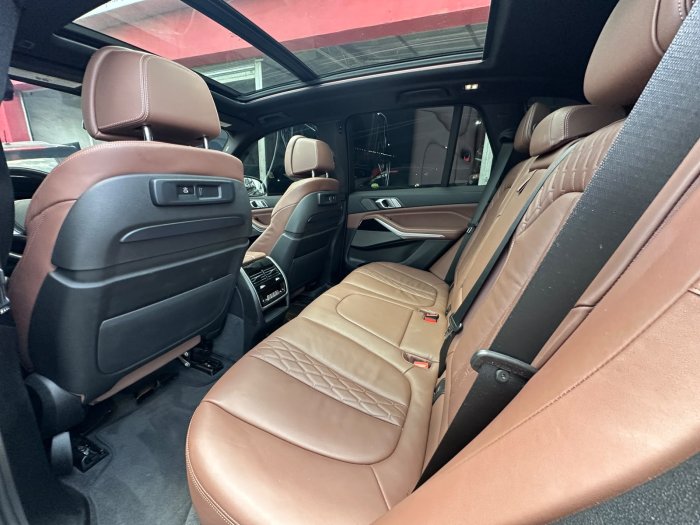 Foto 10 de 2020 BMW X 5 40I