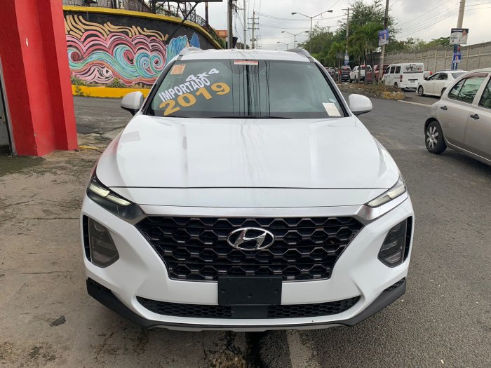 Foto 2 de 2019 HYUNDAI SANTA FE SE