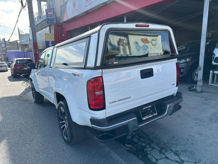 Foto 4 de 2021 CHEVROLET COLORADO WORK TRUCK 4X2