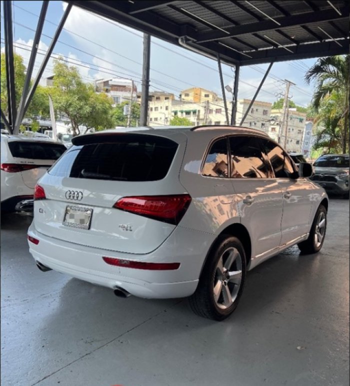 Foto 10 de 2015 AUDI Q5