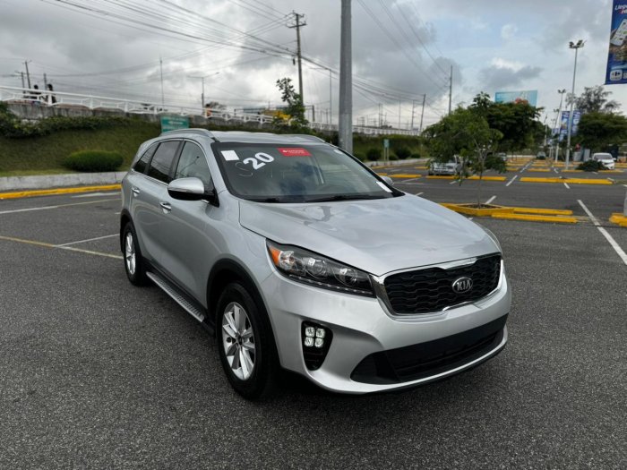 2020 KIA SORENTO LX
