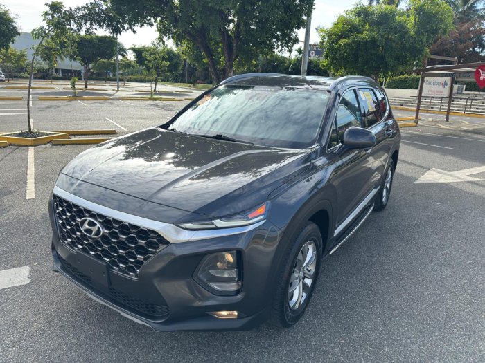 Foto 4 de 2020 HYUNDAI SANTA FE SEL