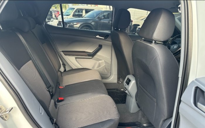 Foto 5 de 2021 VOLKSWAGEN T-CROSS