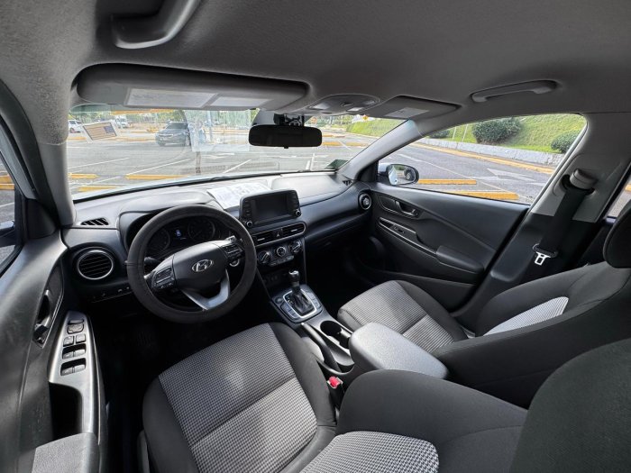 Foto 7 de 2020 HYUNDAI KONA SEL