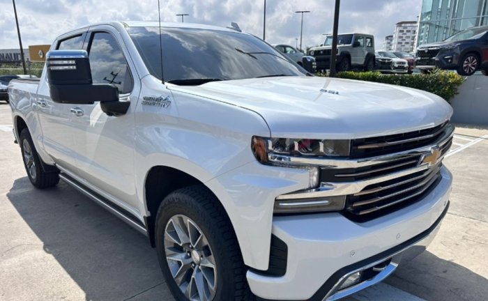 Foto 3 de 2021 CHEVROLET SILVERADO HIGH COUNTRY