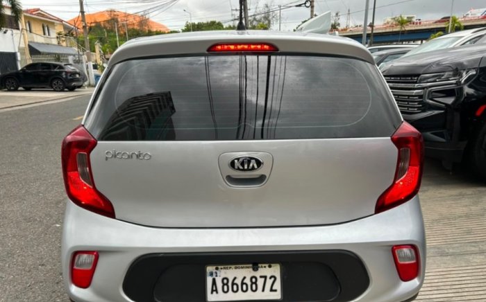 Foto 8 de 2021 KIA PICANTO LX